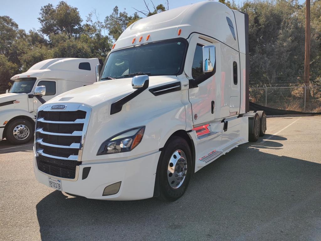 2023 FREIGHTLINER 126SLP