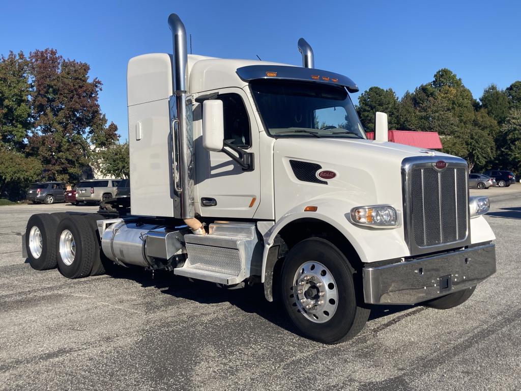 2022 PETERBILT 567