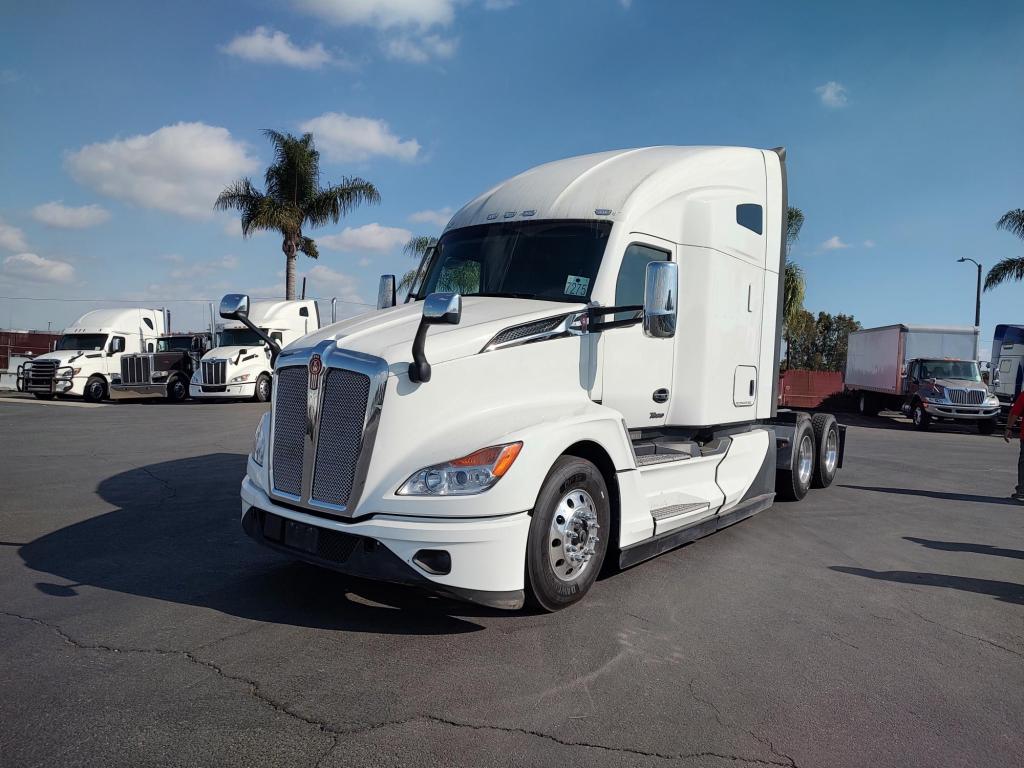 2023 KENWORTH T680