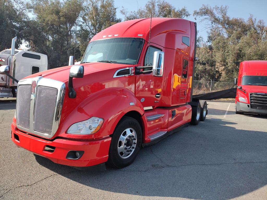 2022 Kenworth T680