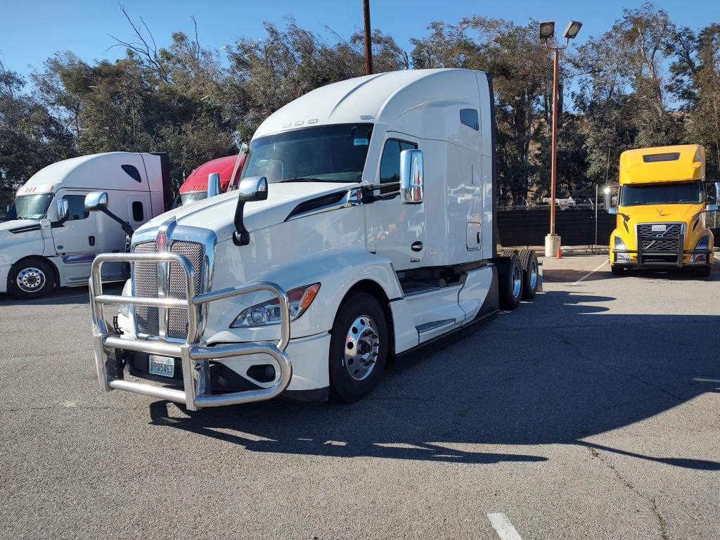 2023 Kenworth T680