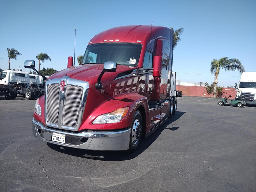 2024 Kenworth T680