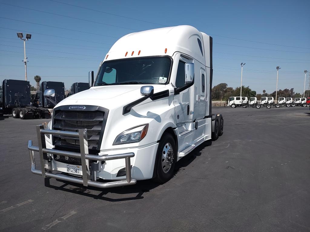 2024 FREIGHTLINER PT126SLP