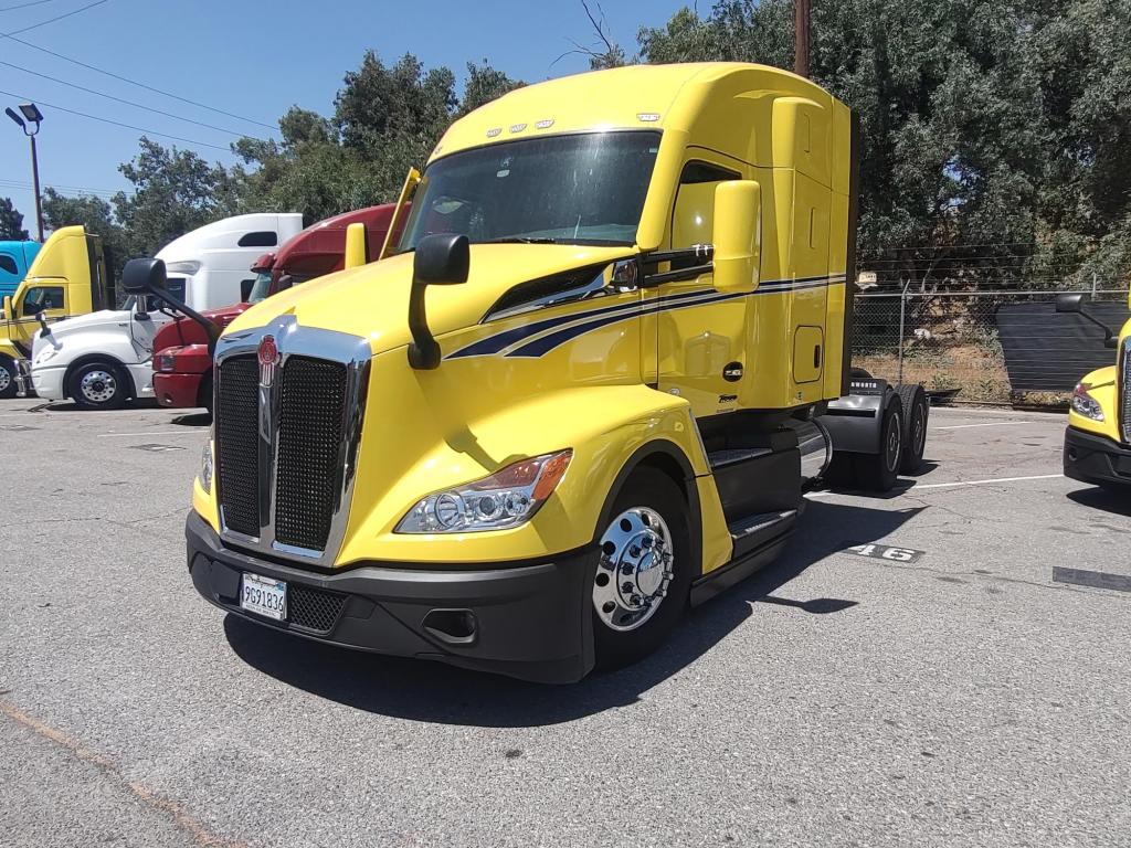 2024 Kenworth T680