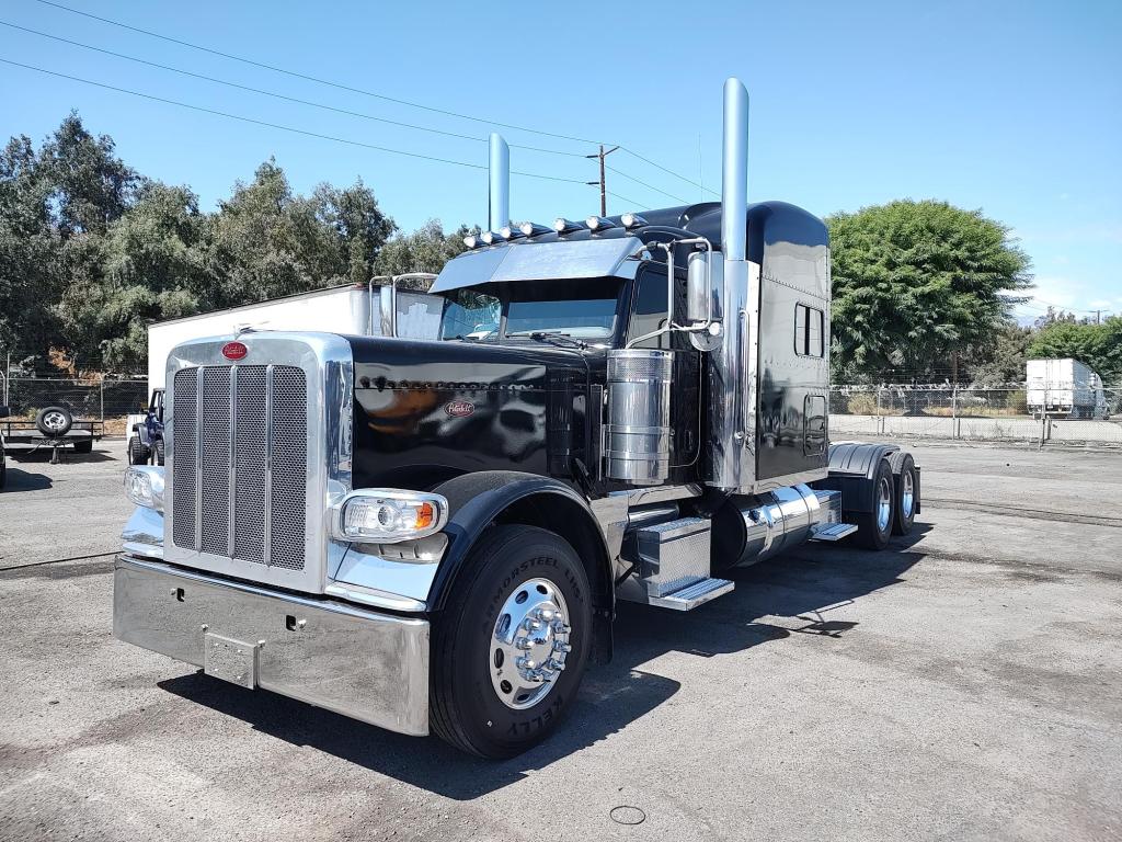 2021 PETERBILT 389