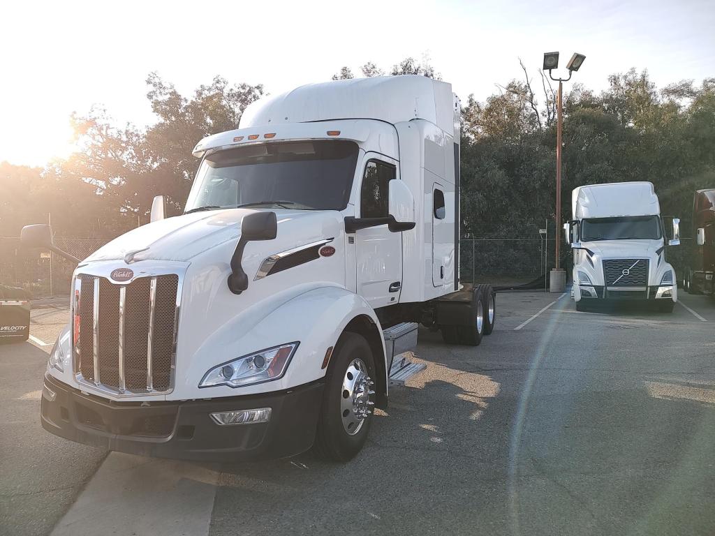 2024 Peterbilt 579