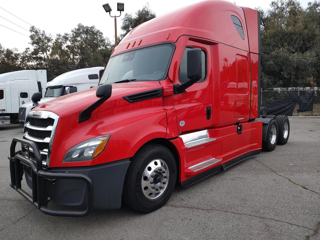 2021 FREIGHTLINER PT126SLP