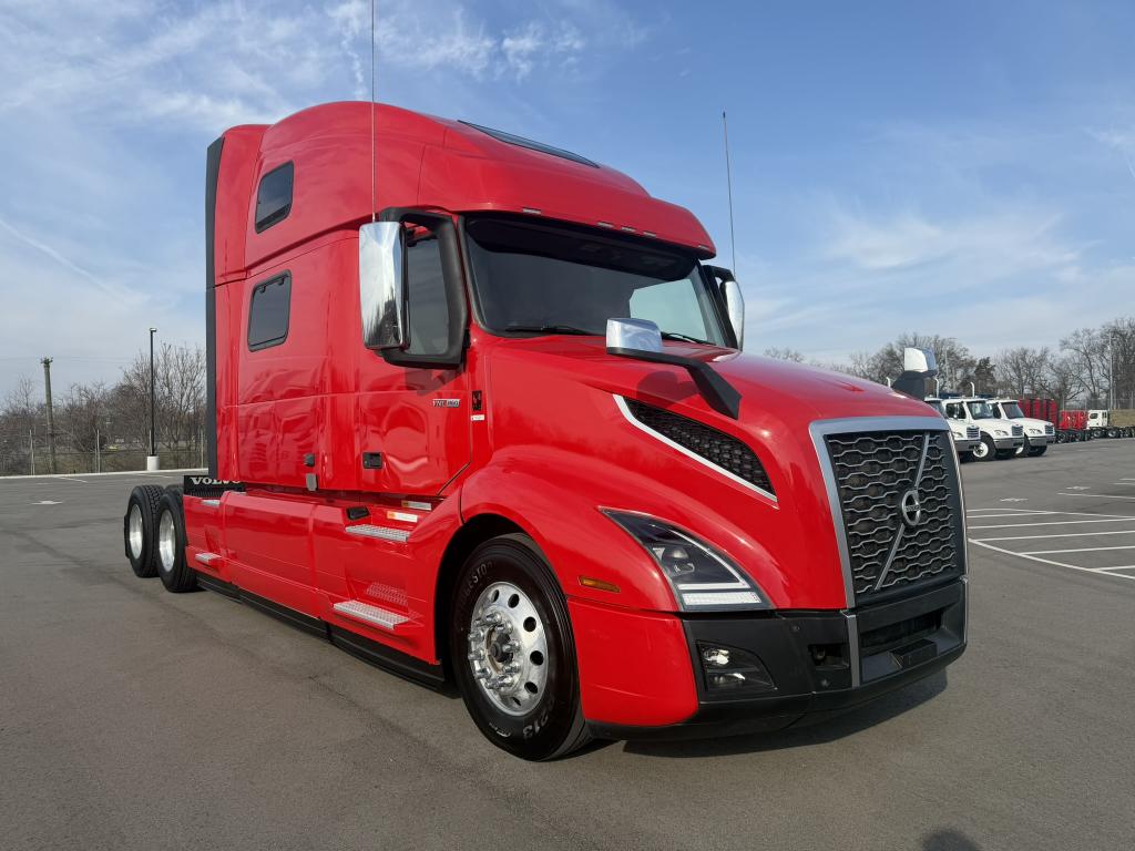 2024 Volvo VNL64T860